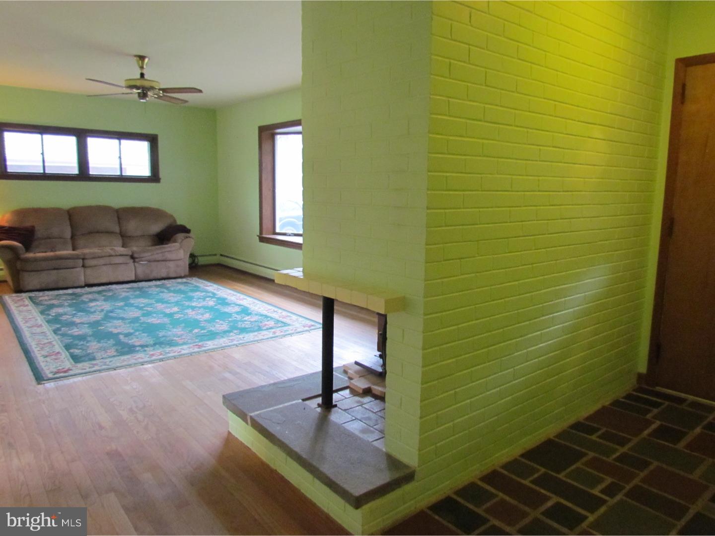 1015 Forrest Road Sellersville, PA 18960 - Photo 9 of 25 Gallery Image 9