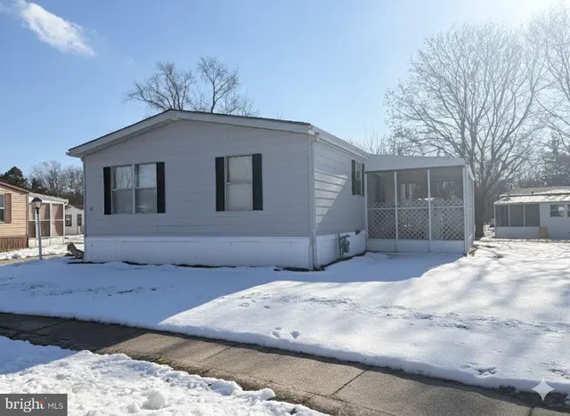 a house view with a outdoor space