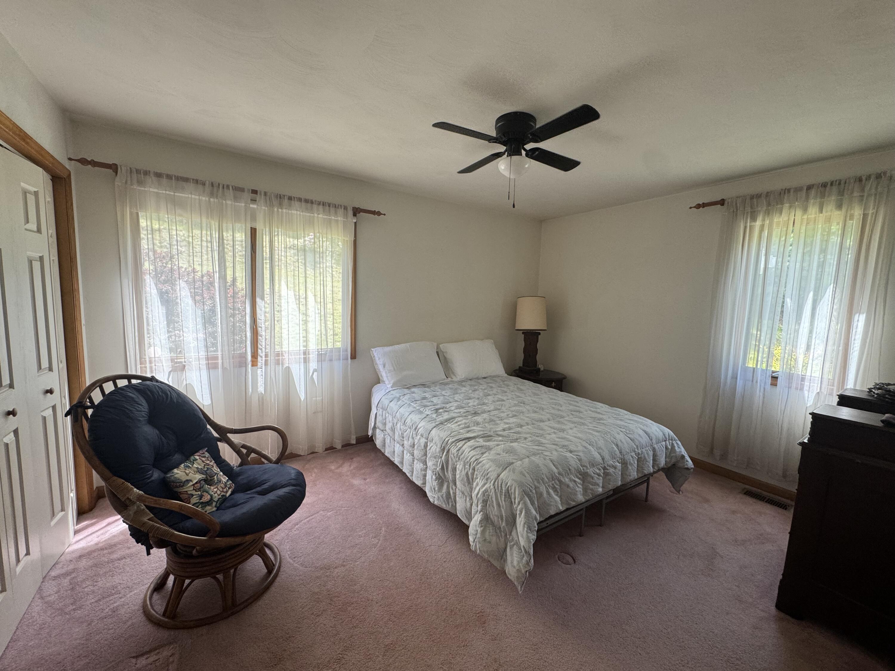 384 Easy Slope Lane New Castle, VA 24127 - Photo 14 of 21 Master bedroom