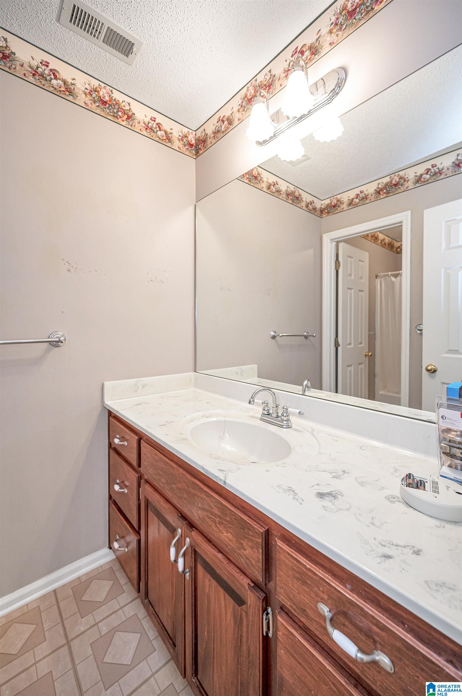 444 Myrick Road Warrior, AL 35180 - Photo 23 of 35