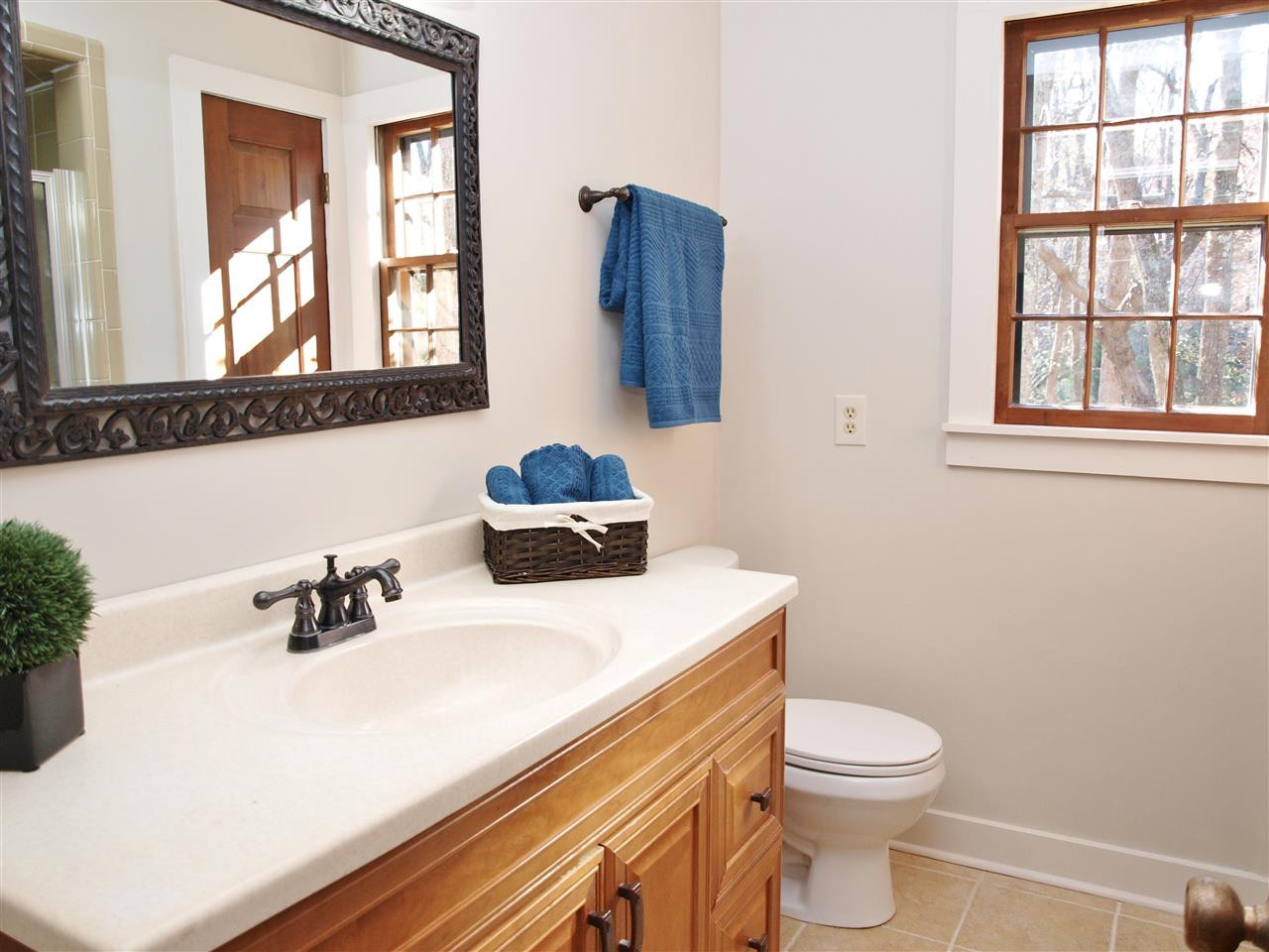 11621 Trottenham Street Raleigh, NC 27614 - Photo 13 of 30 Owner's Bathroom
