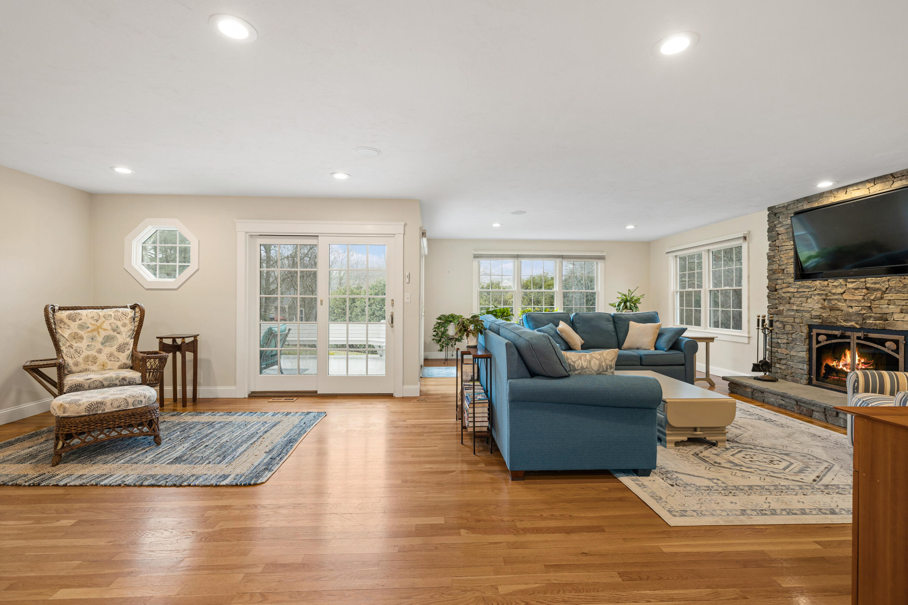 3 Elgin Road Pocasset, MA 02559 - Photo 9 of 49 45-print-3 Elgin Rd Final-64