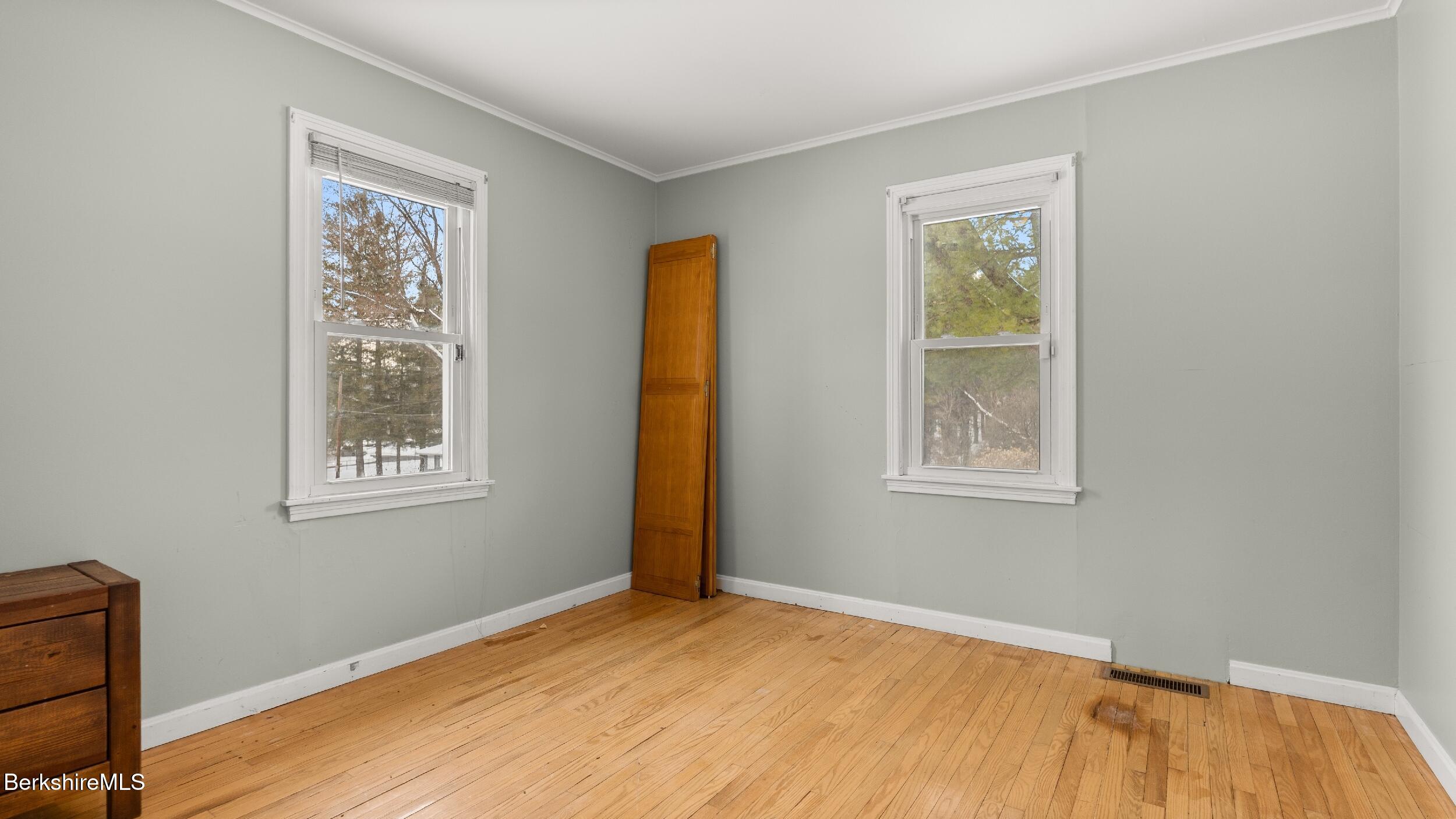42 Bryant Street Pittsfield, MA 01201 - Photo 8 of 22 FIRST FLOOR BEDROOM