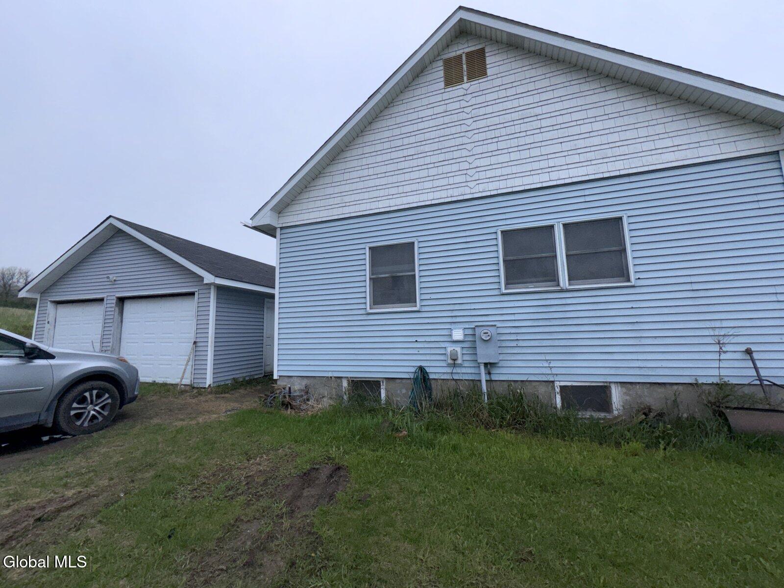 211 Reynolds Road Fultonville, NY 12072 - Photo 5 of 50 4