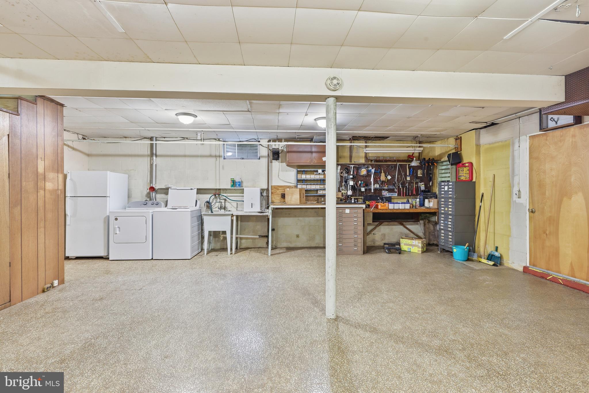 4308 Meadowcliff Road Glen Arm, MD 21057 - Photo 23 of 39 Lower Level - workshop, Laundry and so much more