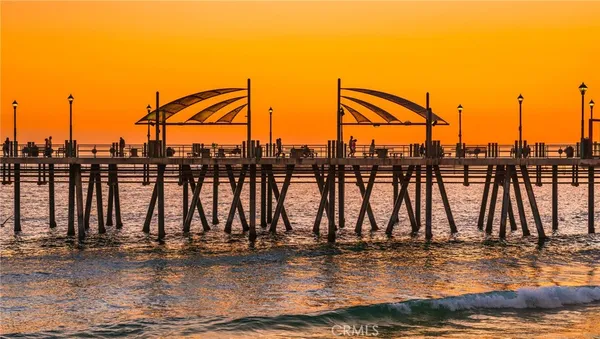 $1,798,000 | 611 North Lucia Avenue, Unit B, Redondo Beach, CA 90277