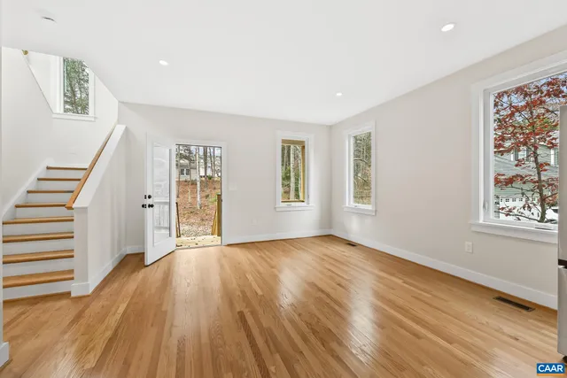 a close view of sink