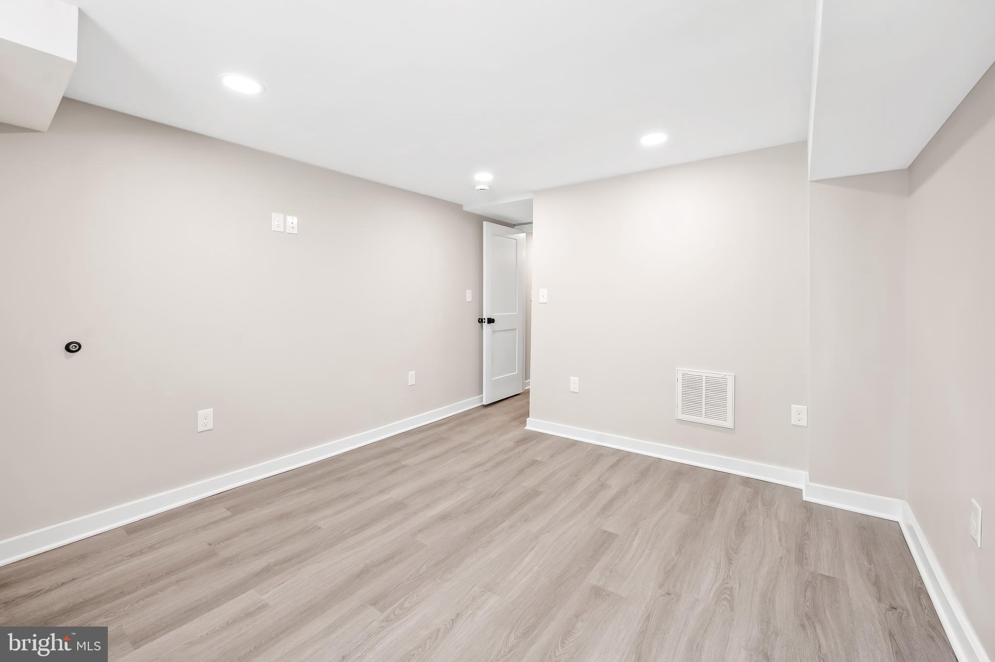 516 East 27th Street Baltimore, MD 21218 - Photo 28 of 34 basement