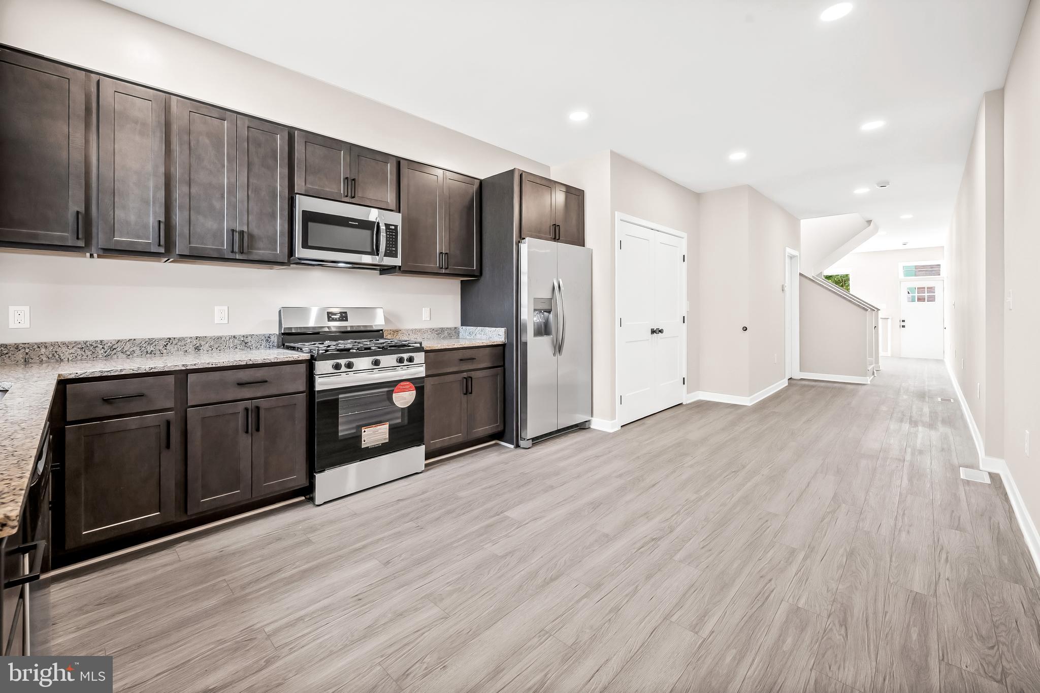 516 East 27th Street Baltimore, MD 21218 - Photo 7 of 34 dining / kitchen