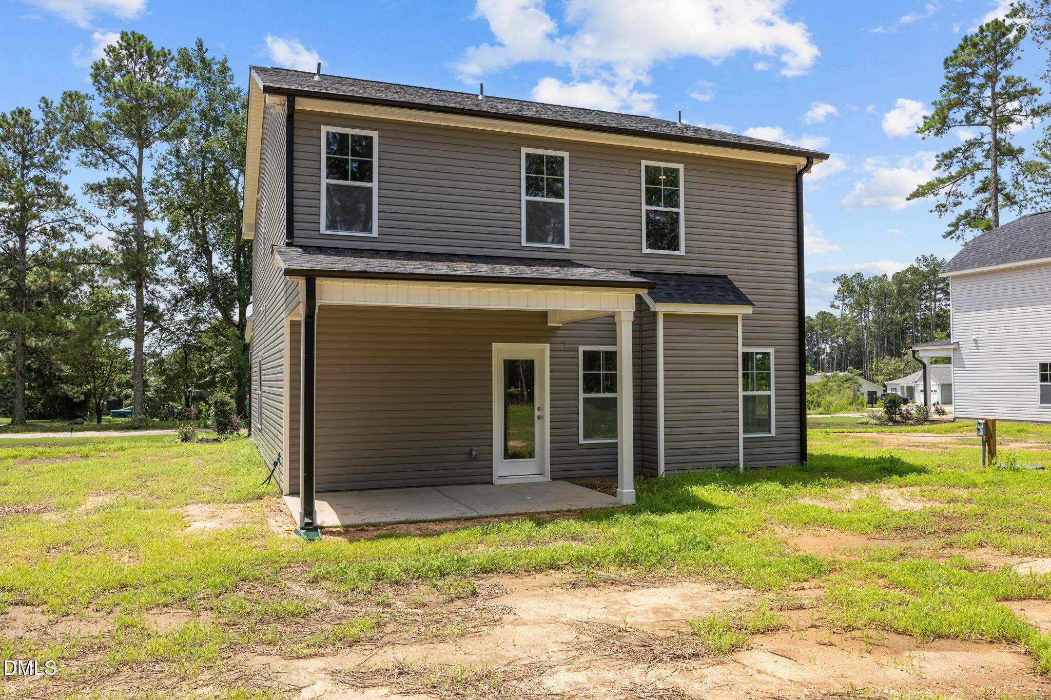 205 Regis Lane, Unit 11 Coats, NC 27521 - Photo 34 of 37 44-web-or-mls-IMG_1694