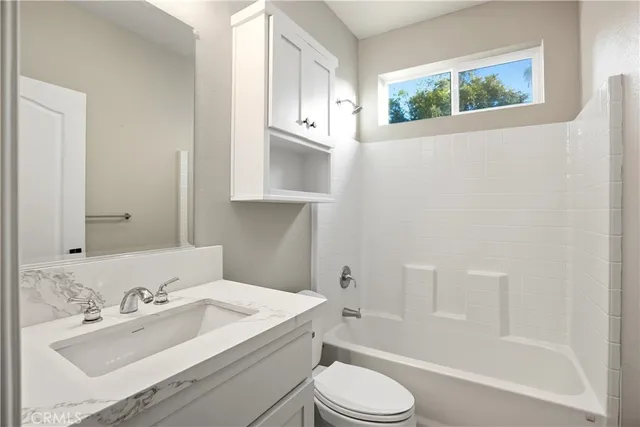 $895,000 | 125 North Alvarado Street, Ojai, CA 93023