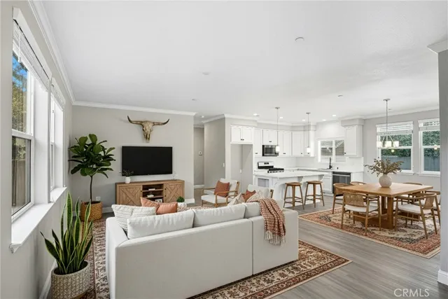 $895,000 | 125 North Alvarado Street, Ojai, CA 93023