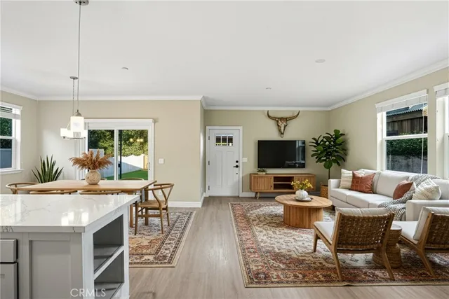 $895,000 | 125 North Alvarado Street, Ojai, CA 93023