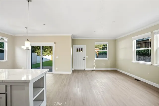 $895,000 | 125 North Alvarado Street, Ojai, CA 93023