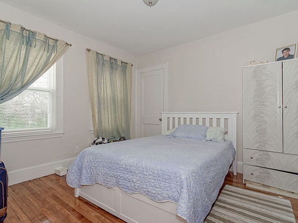 59 Barbara Road, Unit 59 Waltham, MA 02453 - Photo 9 of 12 Gallery Image 9