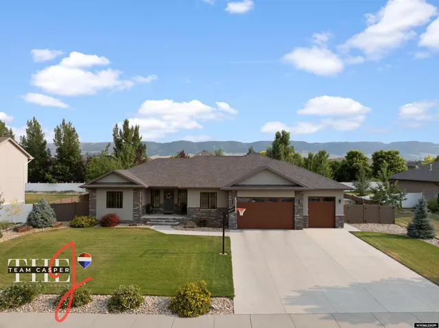 $835,000 | 4423 East 21st Street, Casper, WY 82609