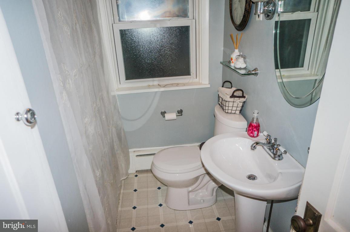311 Rider Avenue Lancaster, PA 17603 - Photo 17 of 25 Gallery Image 17
