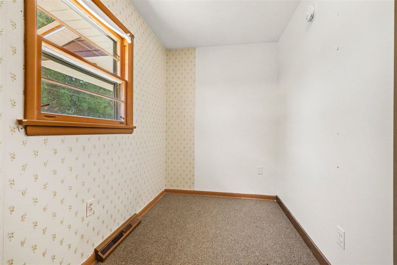 312 Cedar Street Wayland, MI 49348 - Photo 16 of 35