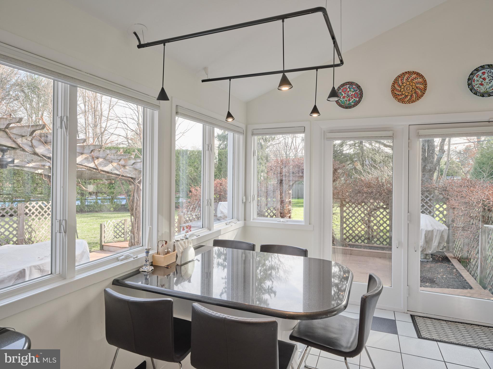 14 Jonathan Way Washington Crossing, PA 18977 - Photo 17 of 58 Kitchen