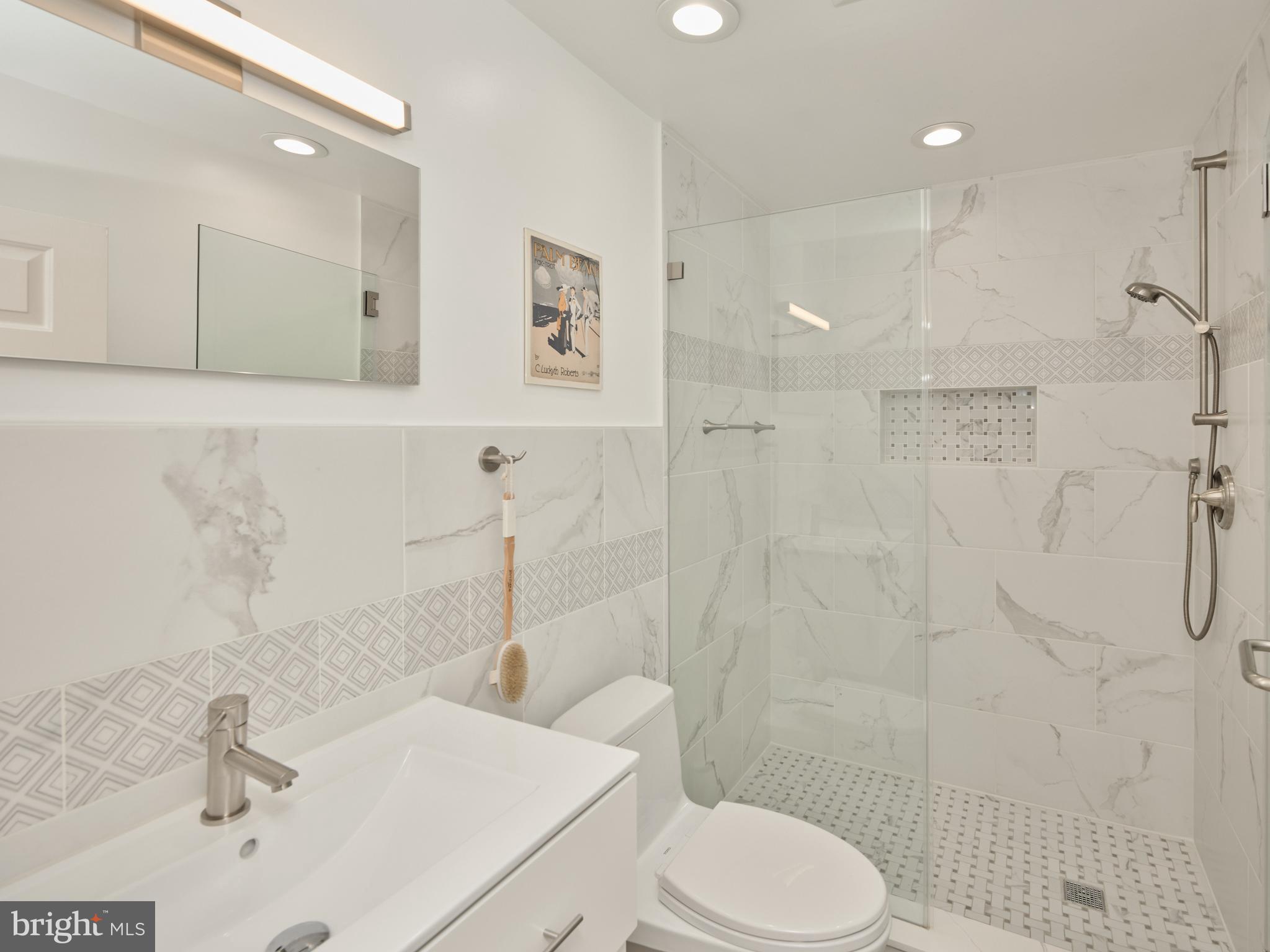 14 Jonathan Way Washington Crossing, PA 18977 - Photo 35 of 58 Hall Bath