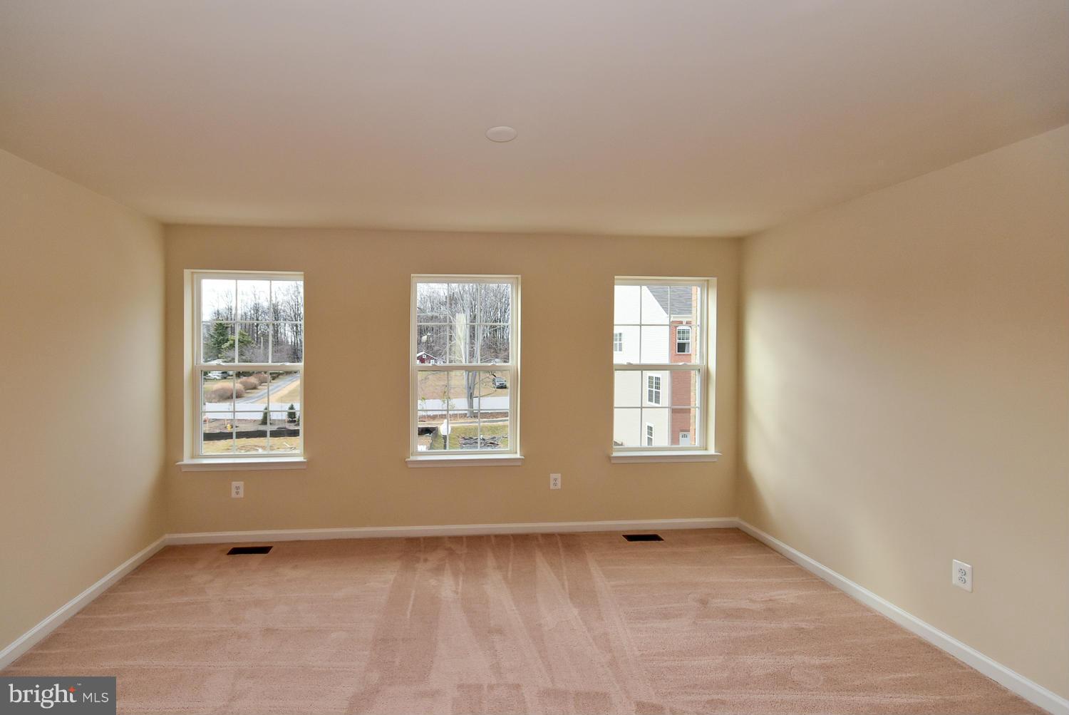 1055 Red Clover Road Gambrills, MD 21054 - Photo 11 of 28 Bedroom (Master)