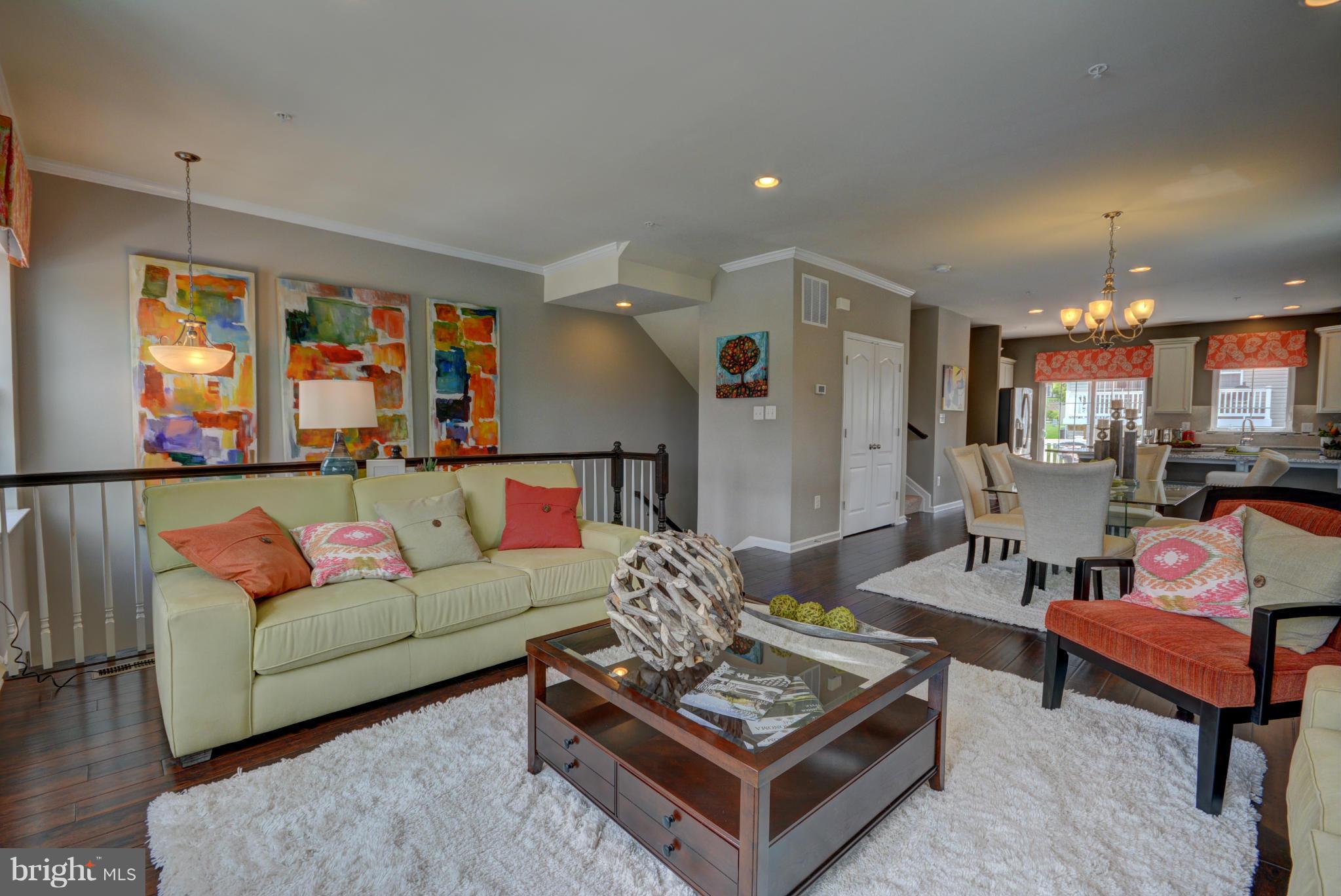 1055 Red Clover Road Gambrills, MD 21054 - Photo 17 of 28 Living Room