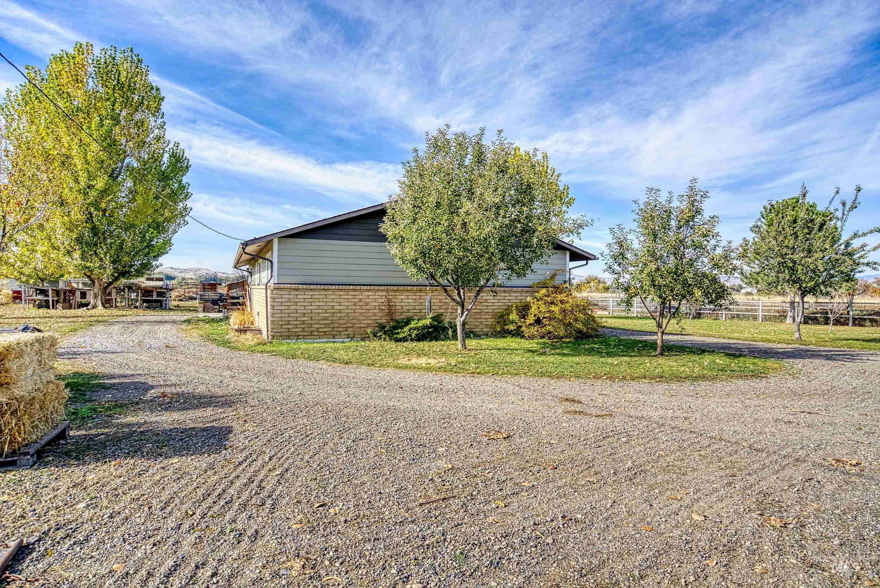 425 West Peach Road Ontario, OR 97914 - Photo 35 of 50