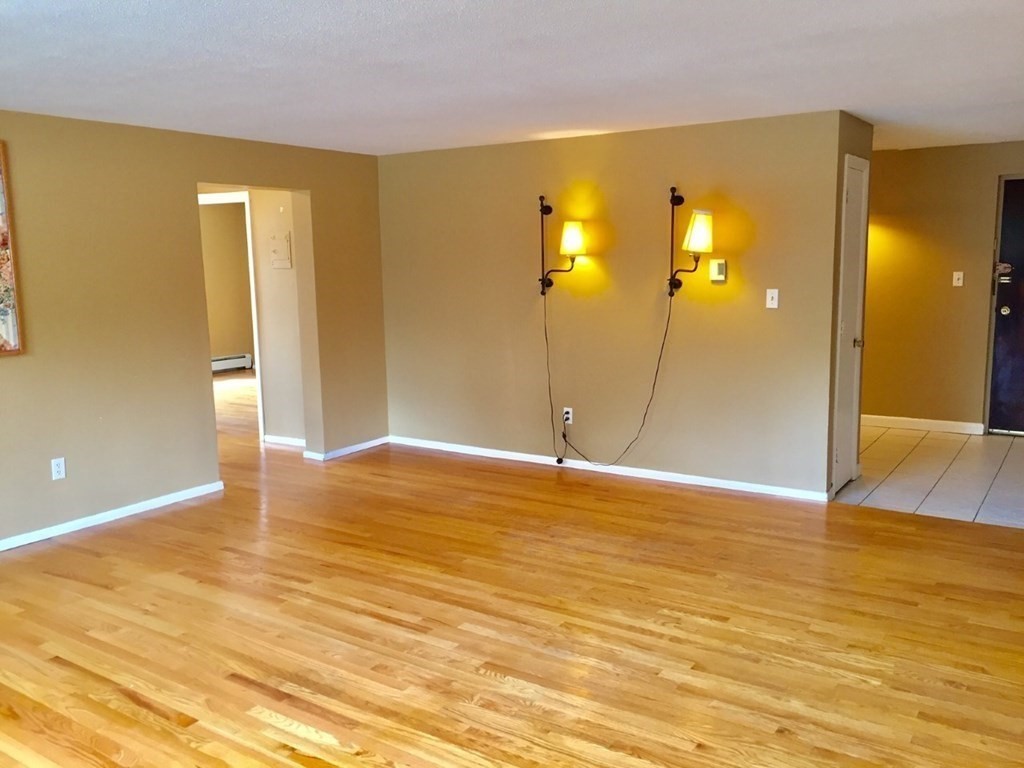 2323 Washington Street, Unit G7 Newton, MA 02462 - Photo 4 of 10