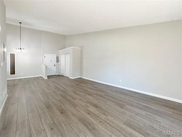 $140,000 | 1400 Heritage Landing, Unit 308, St. Charles, MO 63303