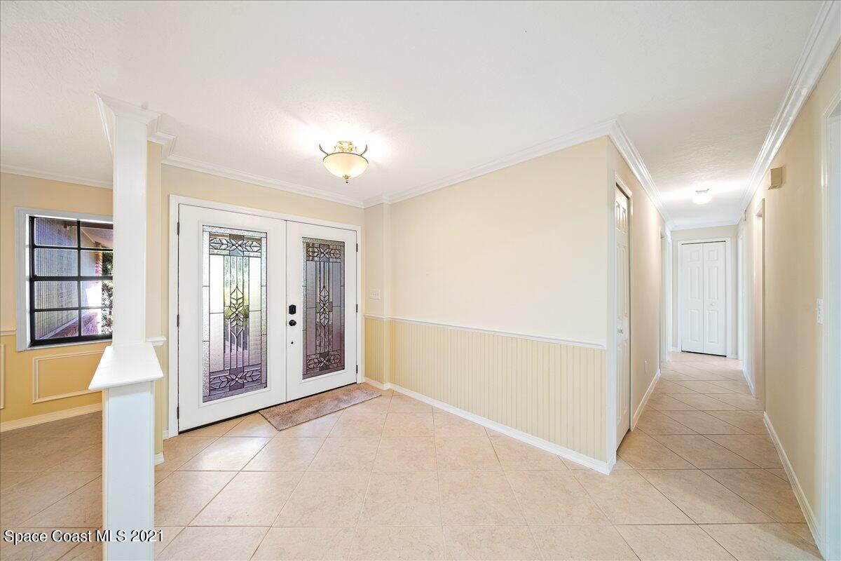 3780 Laurette Road Merritt Island, FL 32952 - Photo 5 of 46 Foyer
