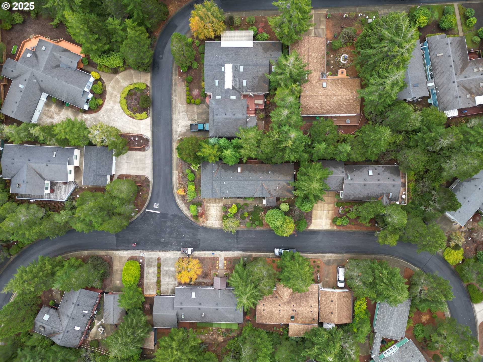 325 Jonathan Lane Florence, OR 97439 - Photo 37 of 37 an aerial view of house with a yard and outdoor seating