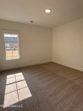 $399,900 | 3631 Kreunen Street, Nesbit, MS 38651