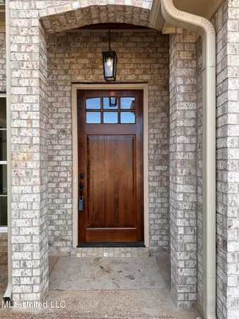 $399,900 | 3631 Kreunen Street, Nesbit, MS 38651