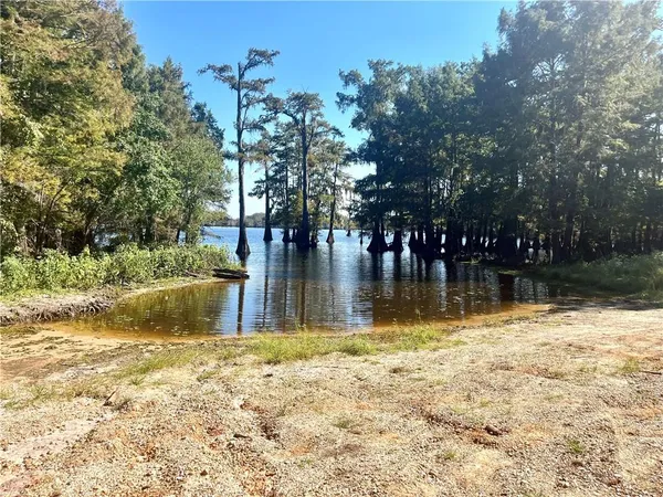 $96,000 | 1911 Hardwater Lake Road, Pollock, LA 71467