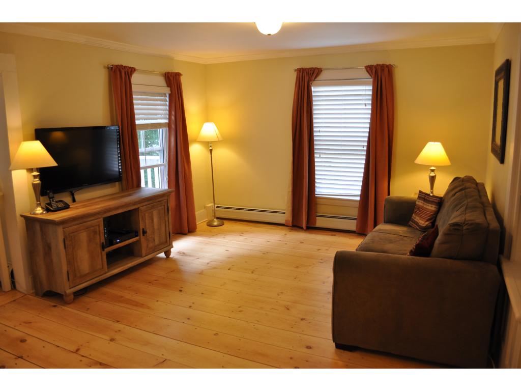 11 B Carroll Street, Unit 2 Exeter, NH 03833 - Photo 13 of 24 Gallery Image 13