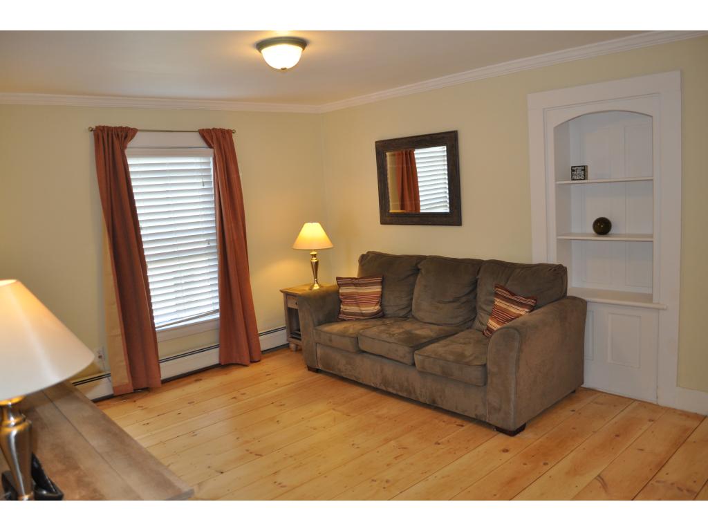 11 B Carroll Street, Unit 2 Exeter, NH 03833 - Photo 14 of 24 Gallery Image 14