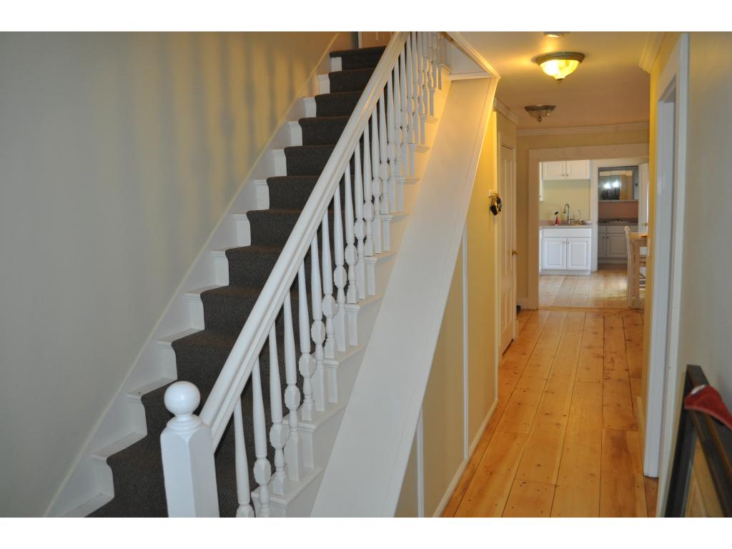 11 B Carroll Street, Unit 2 Exeter, NH 03833 - Photo 9 of 24 Gallery Image 9