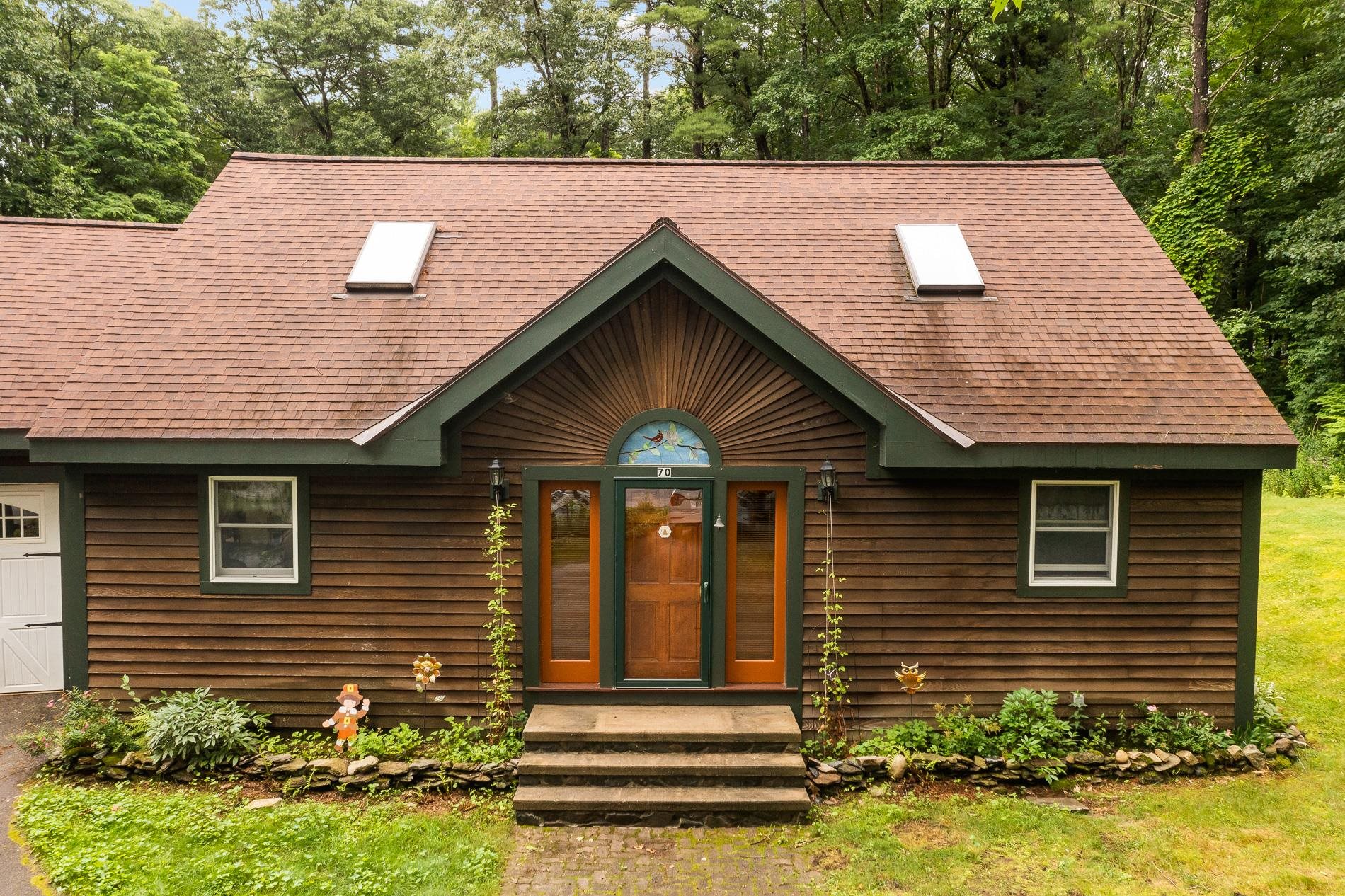 68-70 Bush Hill Road Hudson, NH 03051 - Photo 3 of 40