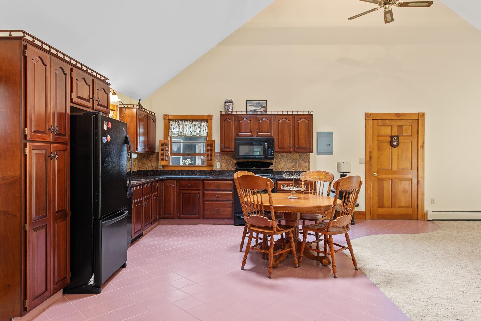 68-70 Bush Hill Road Hudson, NH 03051 - Photo 32 of 40