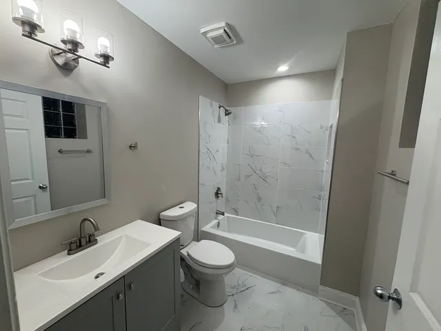 $1,799 | 4143 South Wabash Avenue, Unit GS, Chicago, IL 60653