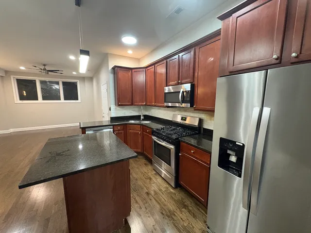 $1,799 | 4143 South Wabash Avenue, Unit GS, Chicago, IL 60653