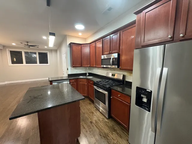 $1,799 | 4143 South Wabash Avenue, Unit GS, Chicago, IL 60653