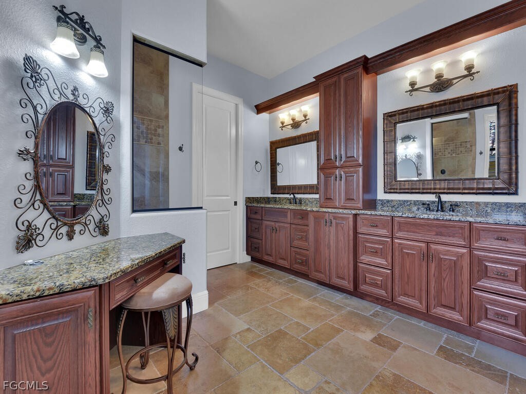 511 Southwest 53rd Terrace Cape Coral, FL 33914 - Photo 22 of 48