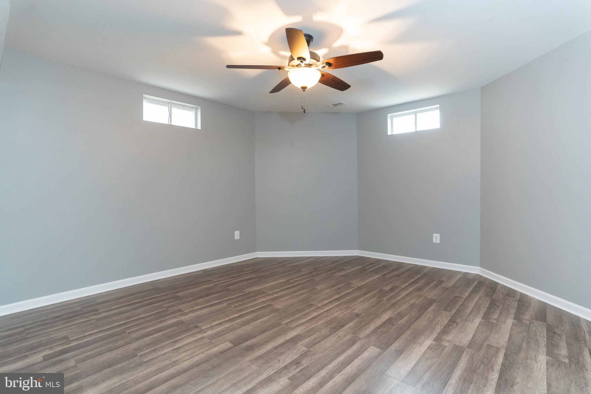 1585 Aquia Road Midland, VA 22728 - Photo 45 of 57 Down stairs in-law living room
