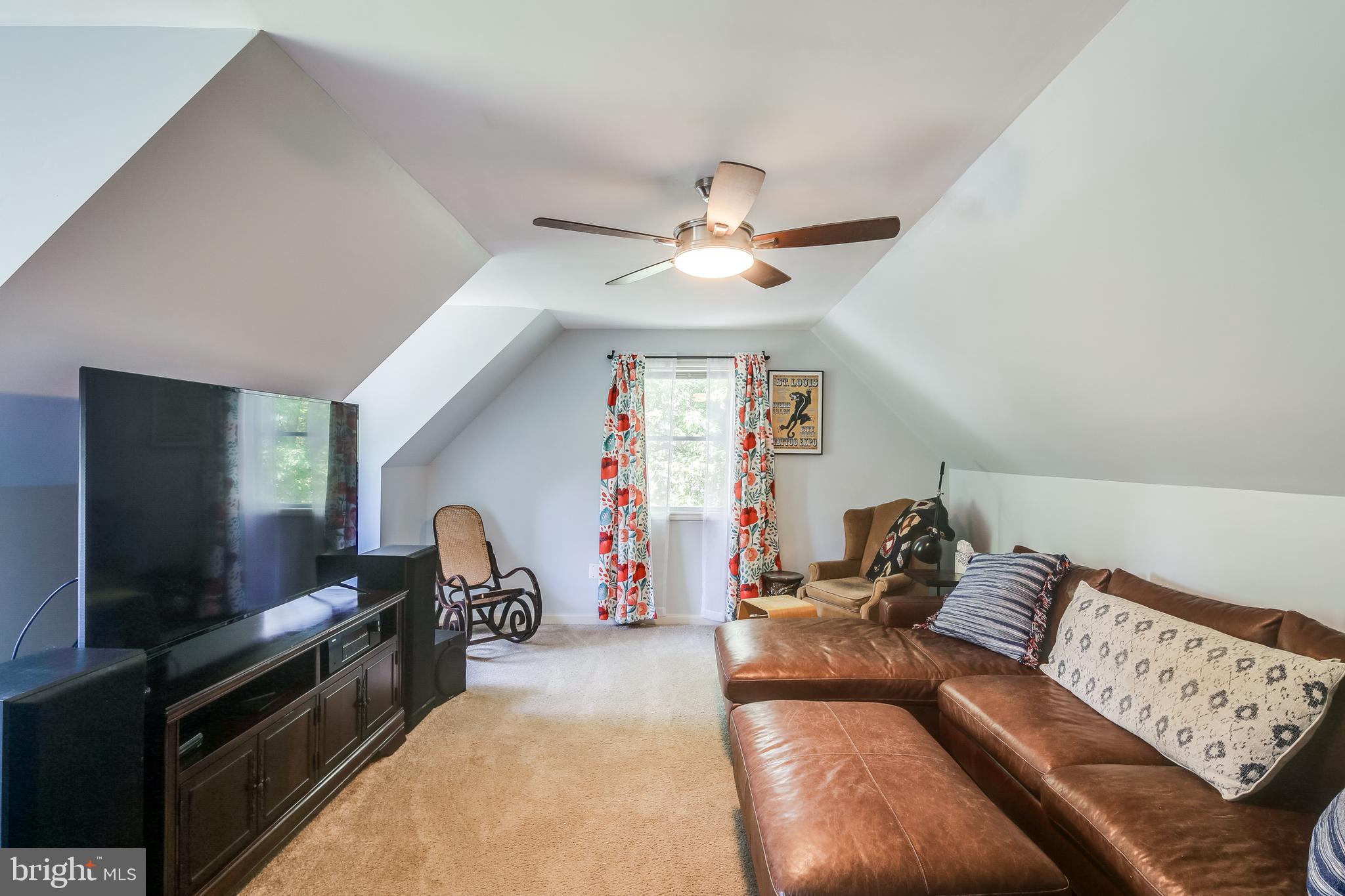 3895 Hunting Creek Road Huntingtown, MD 20639 - Photo 14 of 25 4th bedroom/bonus room