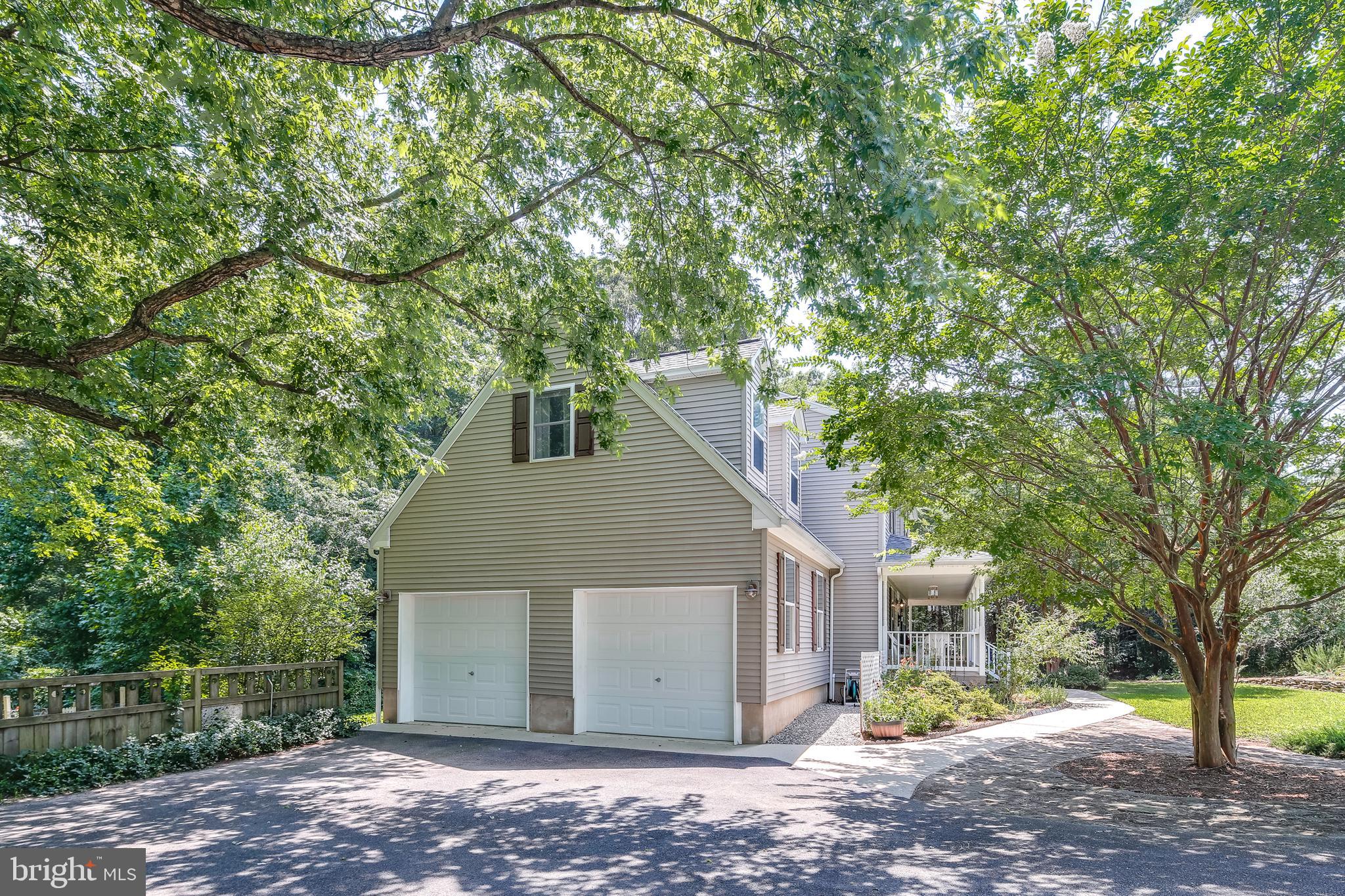 3895 Hunting Creek Road Huntingtown, MD 20639 - Photo 24 of 25 Two car garage and lots of additional parking