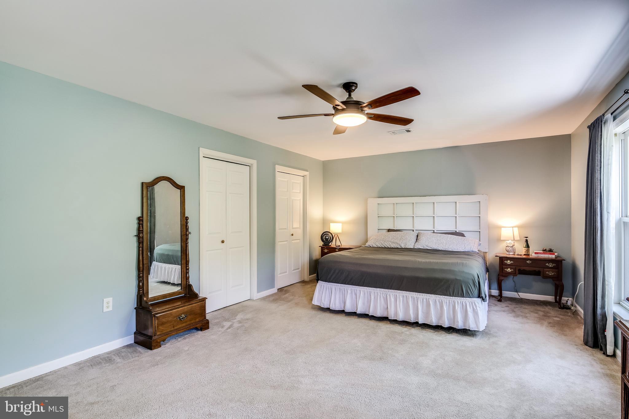 3895 Hunting Creek Road Huntingtown, MD 20639 - Photo 9 of 25 Spacious Master bedroom