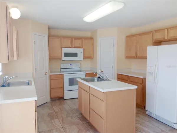 $2,450 | 10262 Laxton Street, Orlando, FL 32824