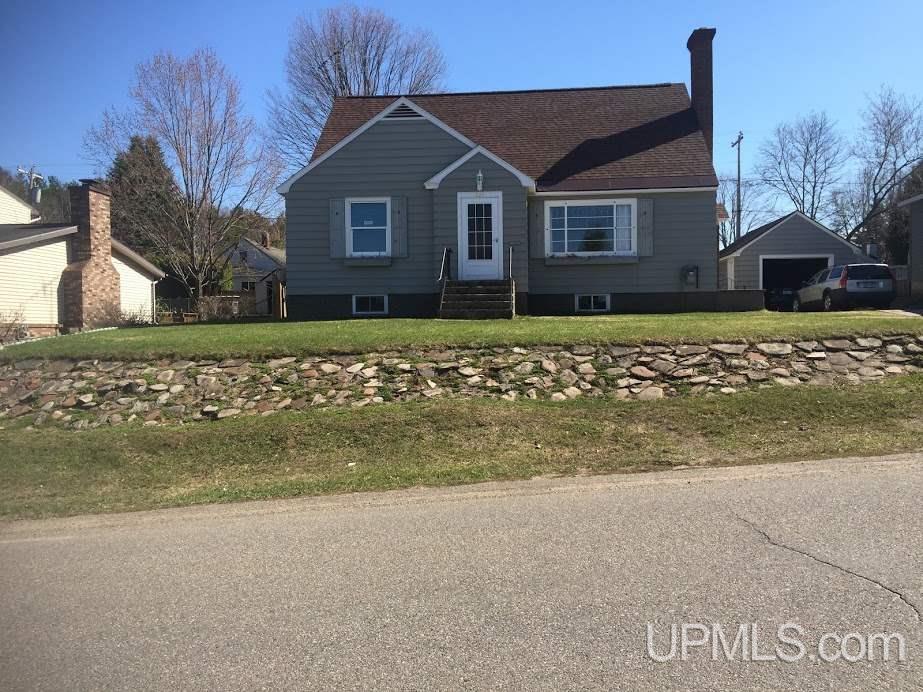 836 Wabash Street Ishpeming, MI 49849 - Photo 1 of 25 Gallery Image 1