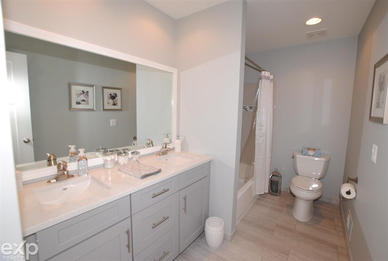 2181 London Bridge Drive Rochester Hills, MI 48307 - Photo 35 of 53